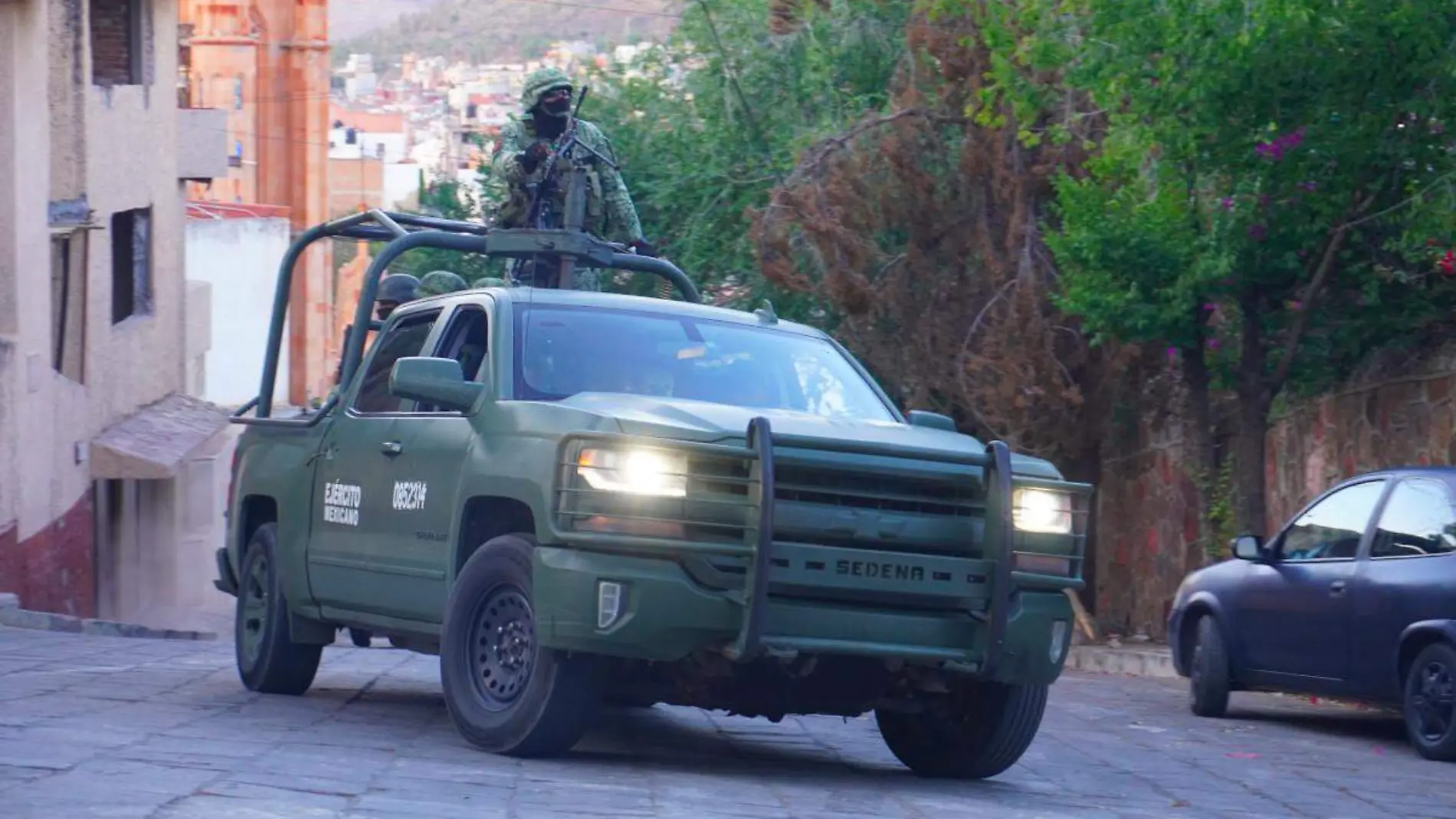 Operativo en la colonia Sierra de Álica